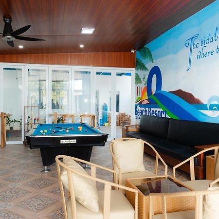 Q Beach Resort Cabangan Luaran gambar